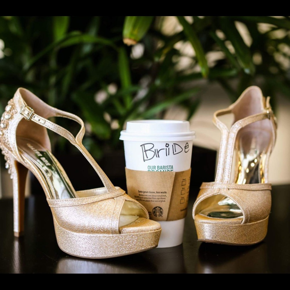 Champagne Gold Gianni Bini Heels